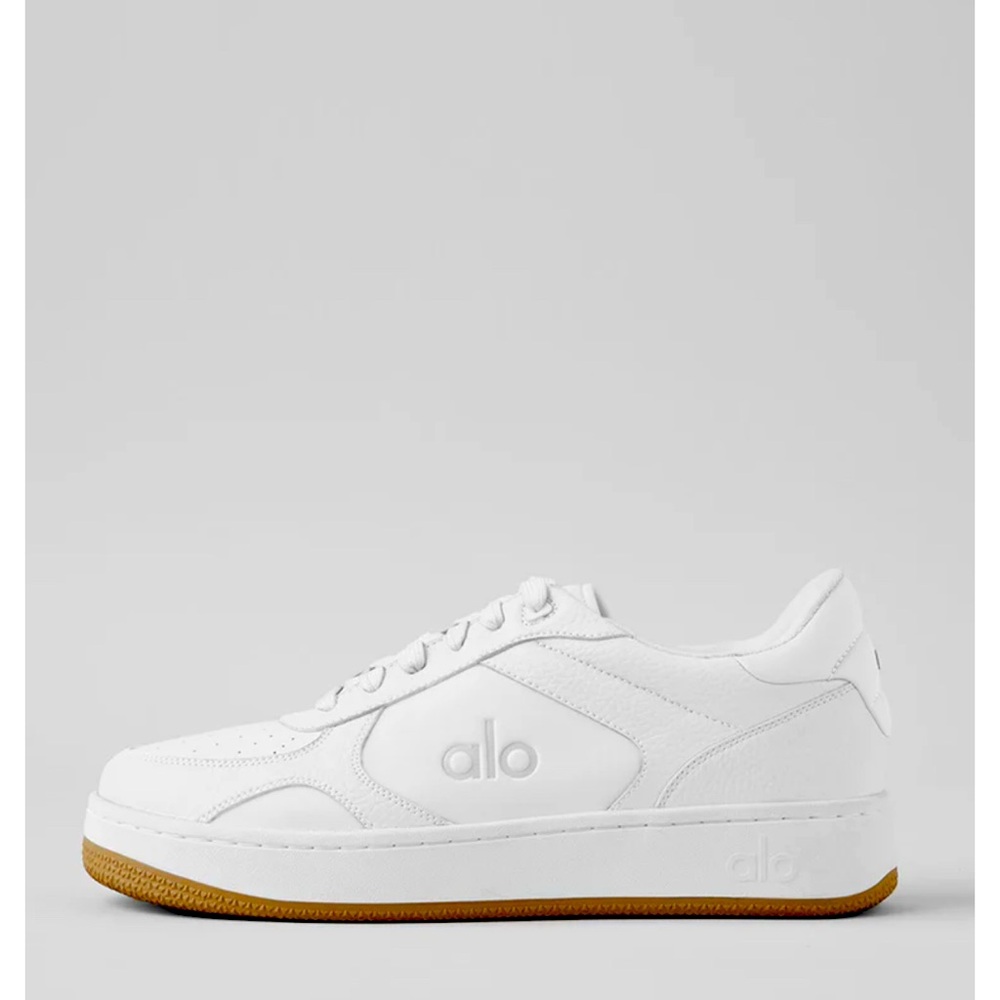 Alo Recovery Mode Sneakers - Natural White/Gum Size 8